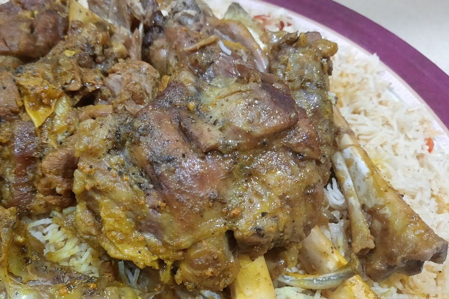 لحم مدفون خروف بلدي طازج رز مندي