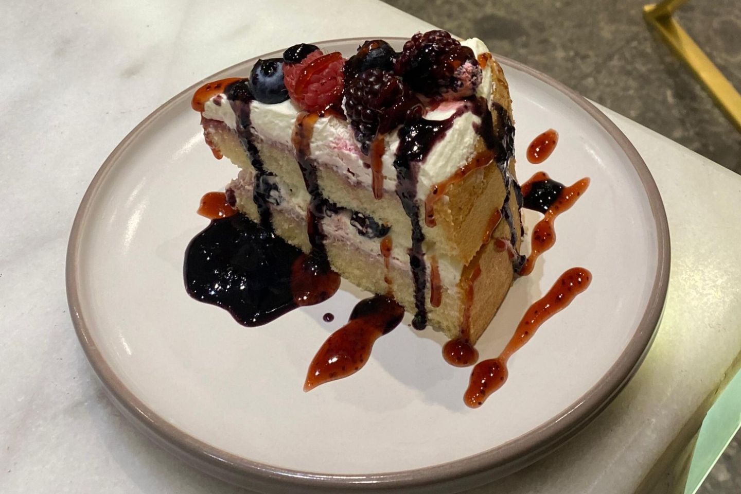 Mix Berry Cake