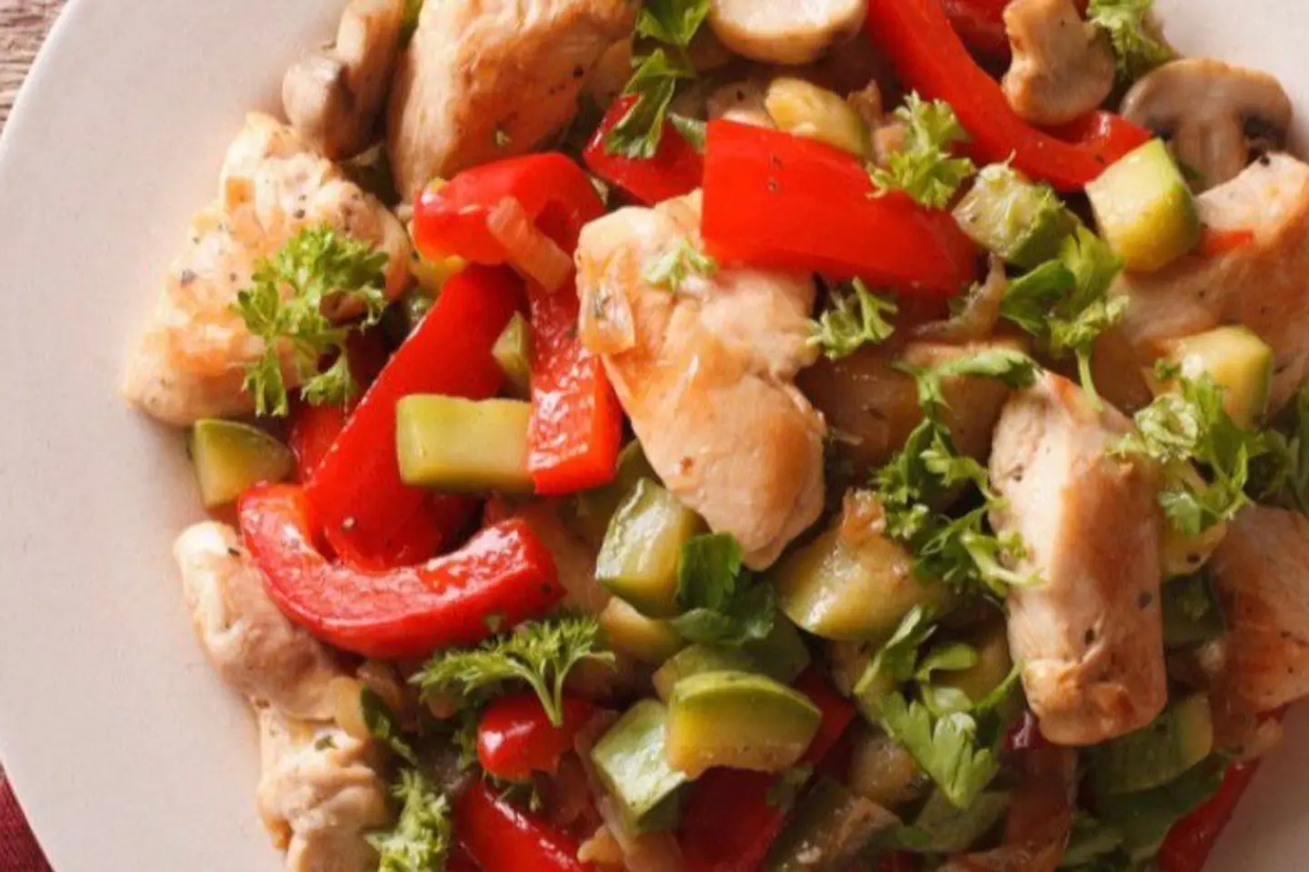 دجاج بالصوص الايطالي اللذيذ