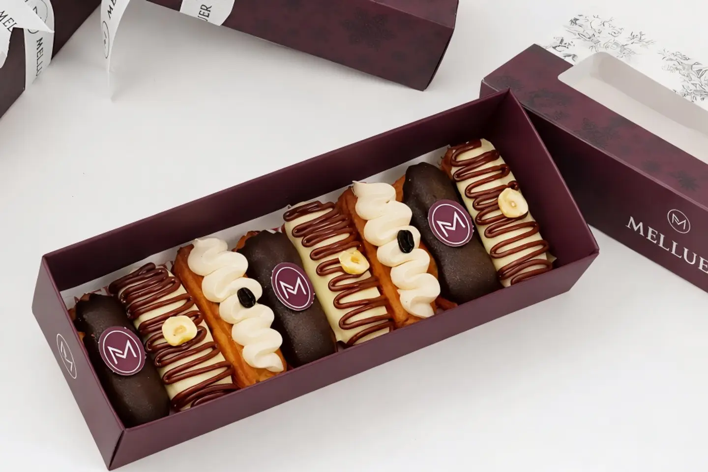 Mini Eclair Box   8 Pcs