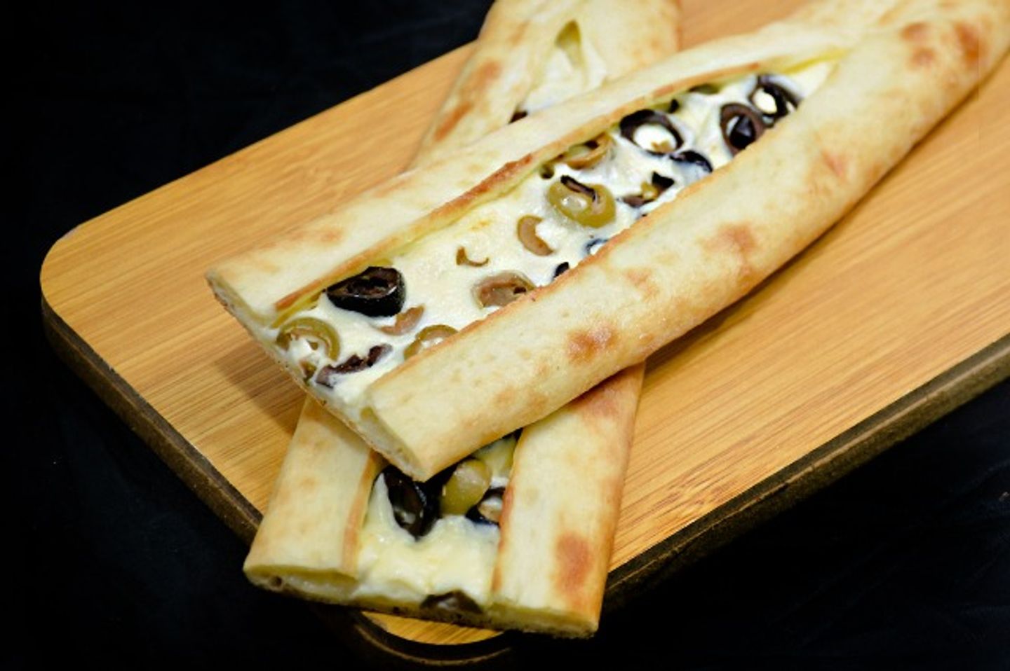 لبنة بالزيتون