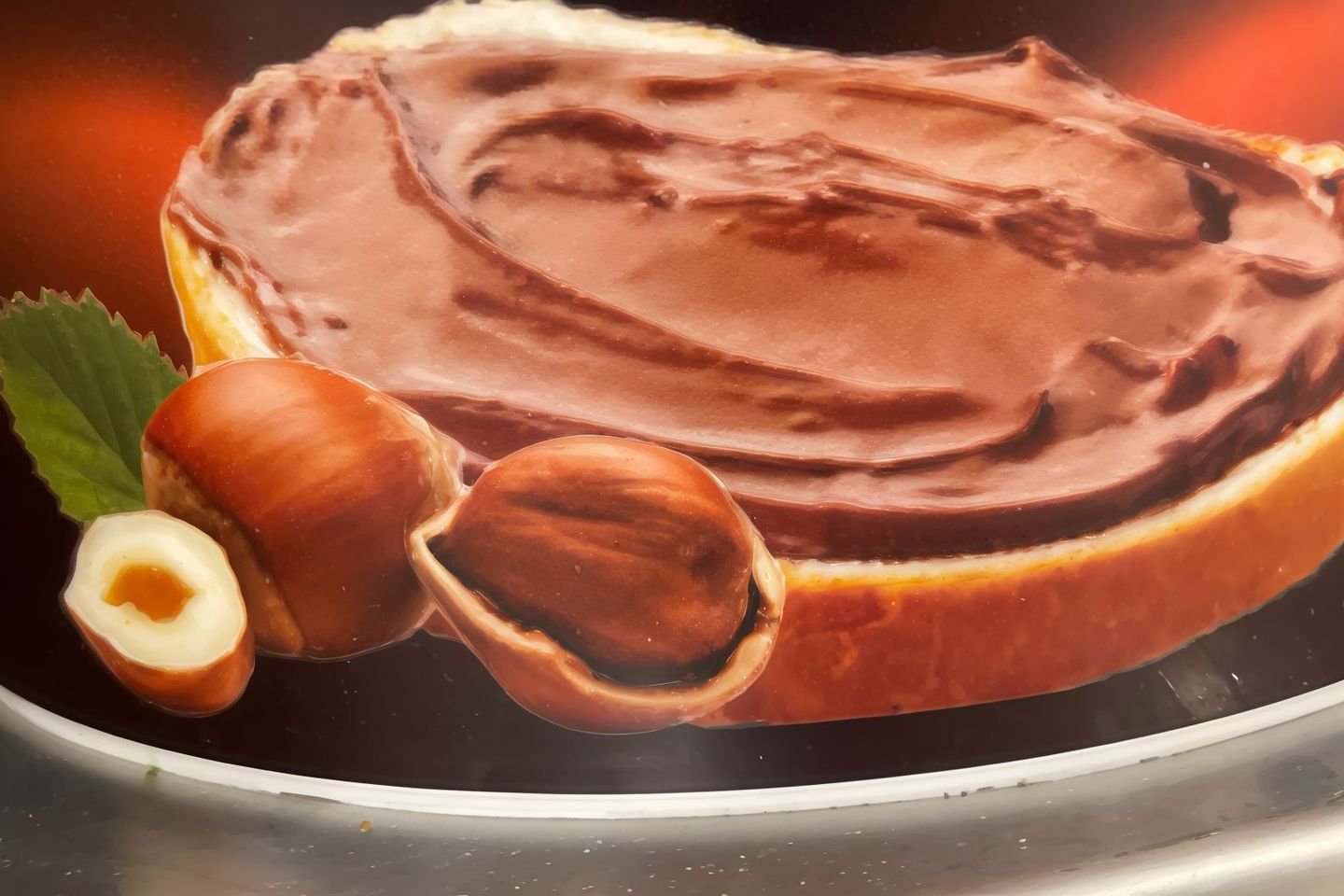 اضافة صوصات  على حسب رغبة العميل