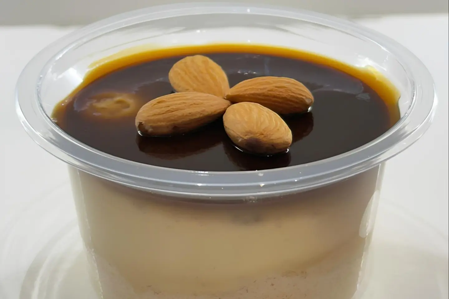 حلى كراميل لوز