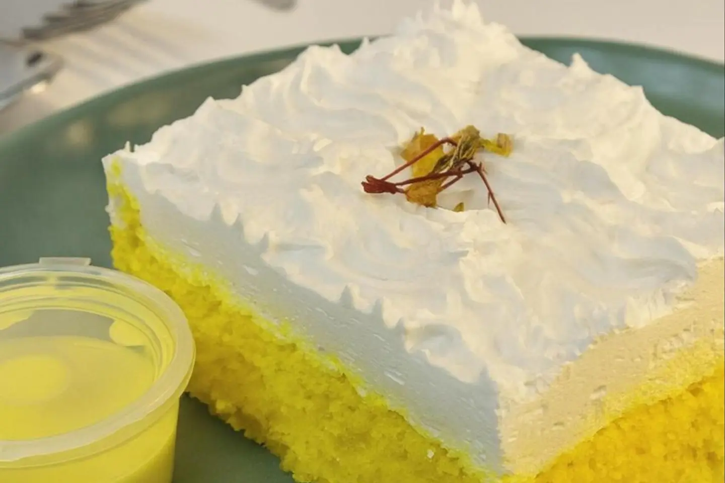 Saffron Cake