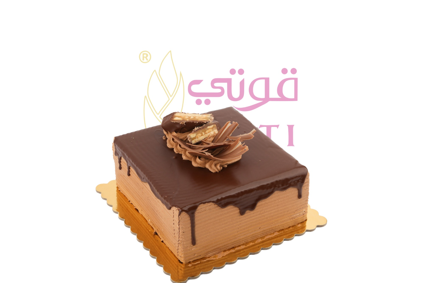 كيك سنيكرز مربع