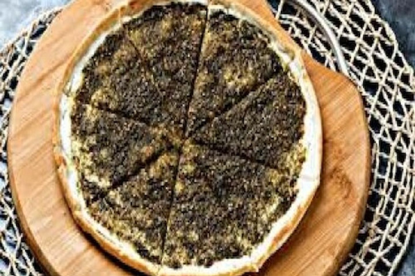 لبنة بالزعتر