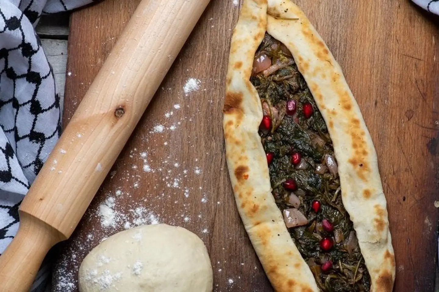 فطيرة لبنةسبانخ