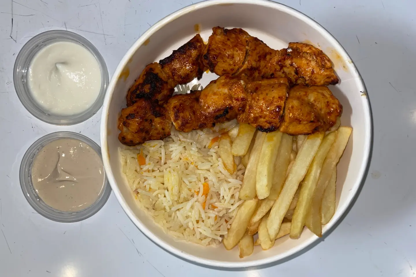 صحن شيش طاووق