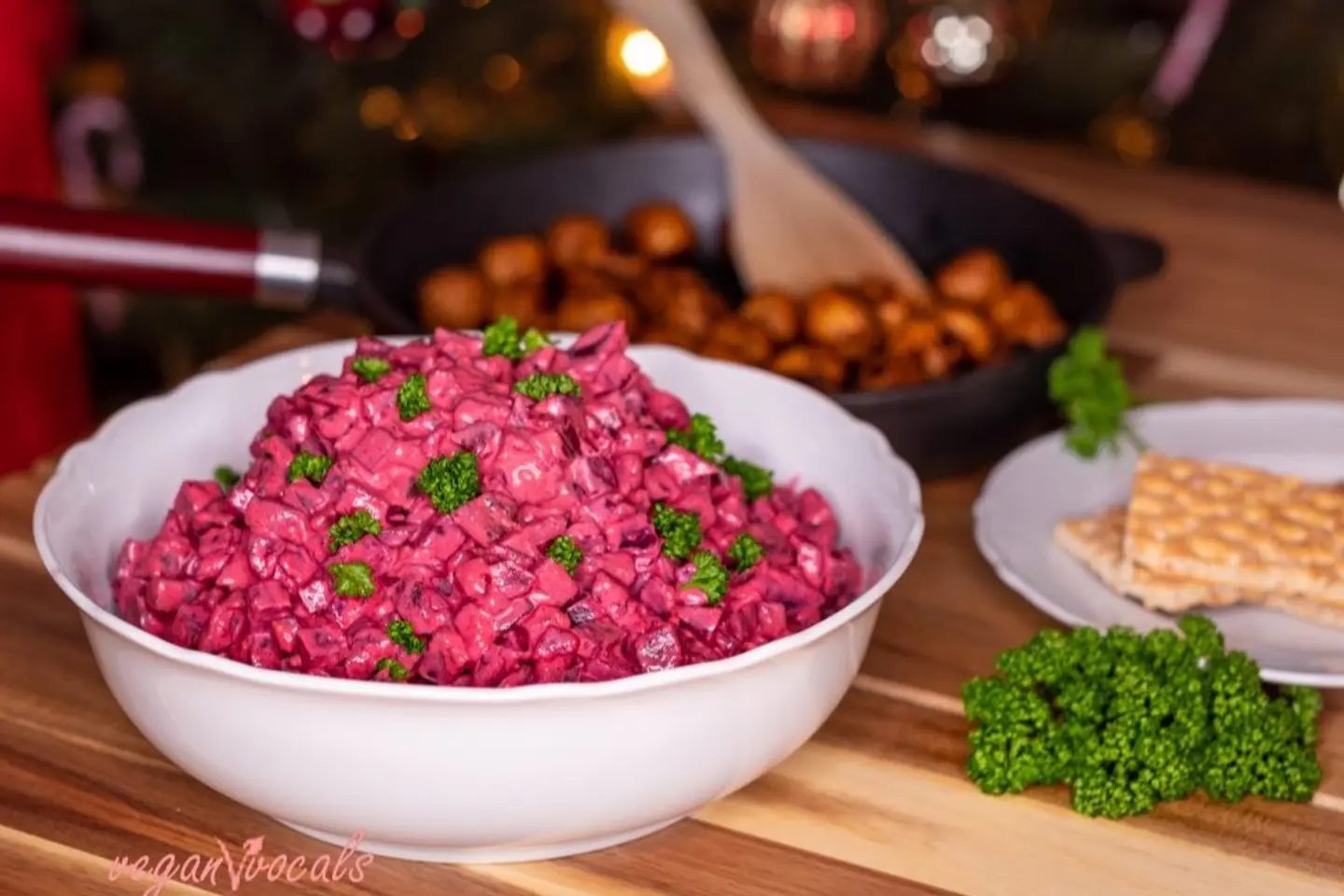 Beetroot And Pomegranate Salad