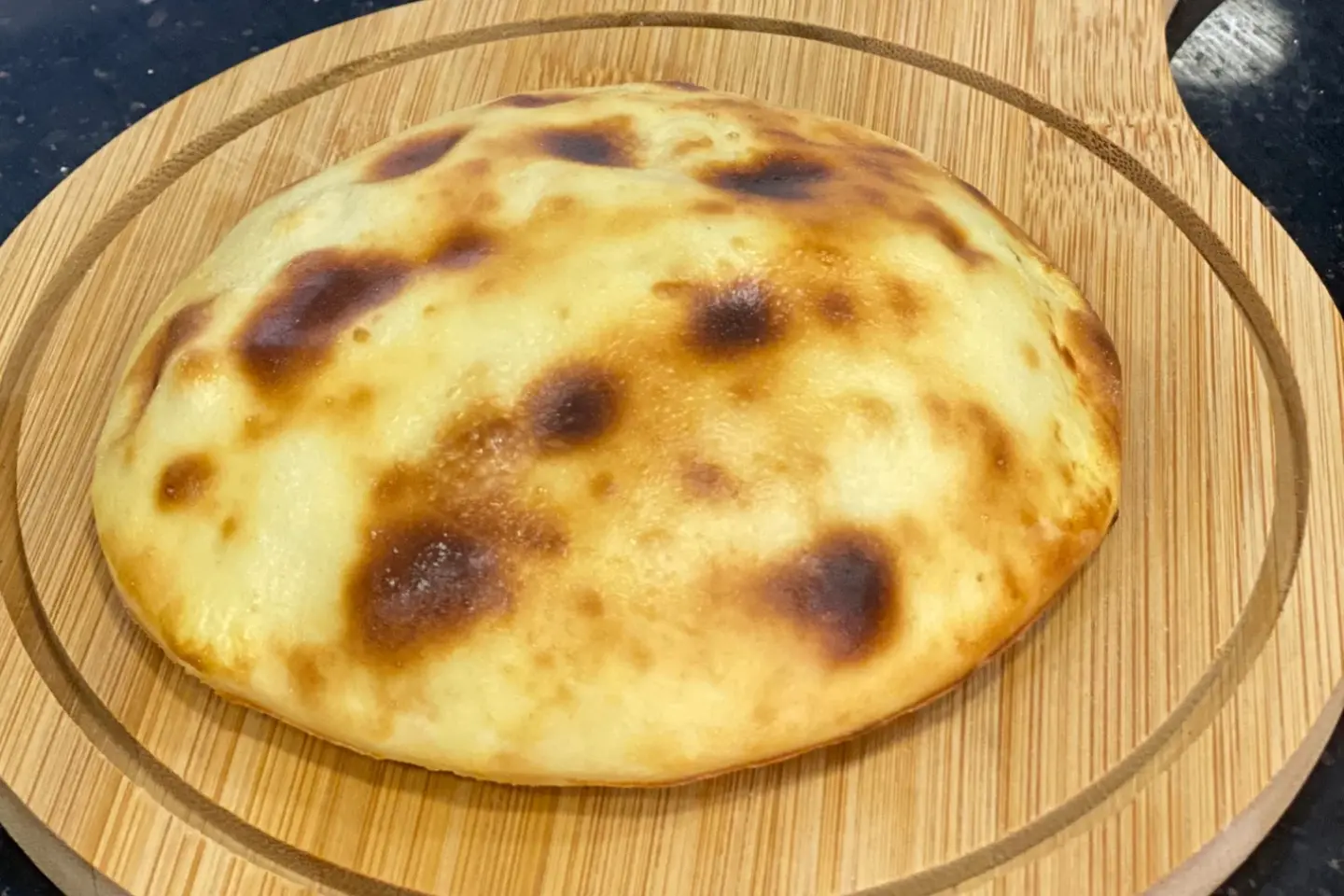 فطيرة جبن سائل