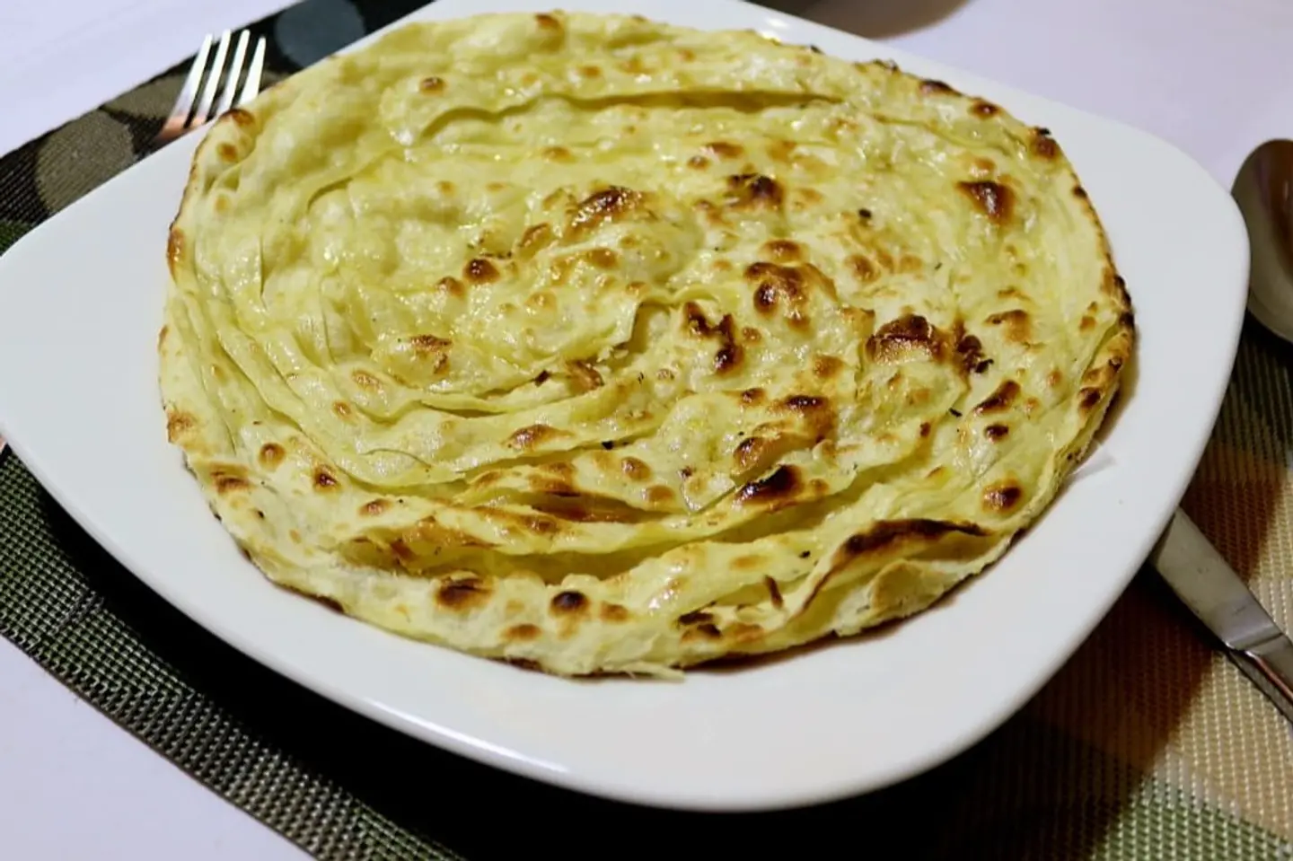 تندوري براتا