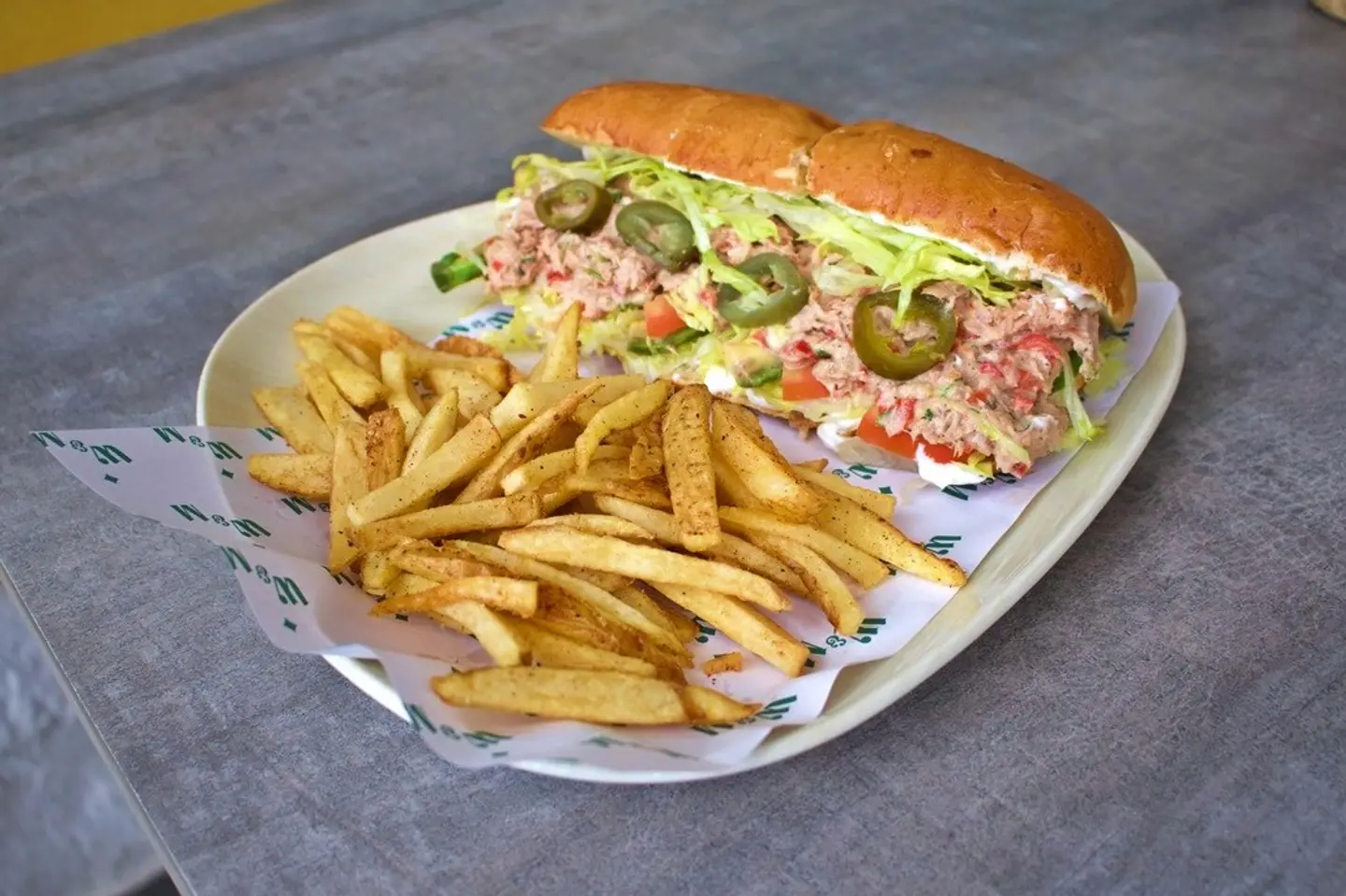 Tuna Mania Sandwich
