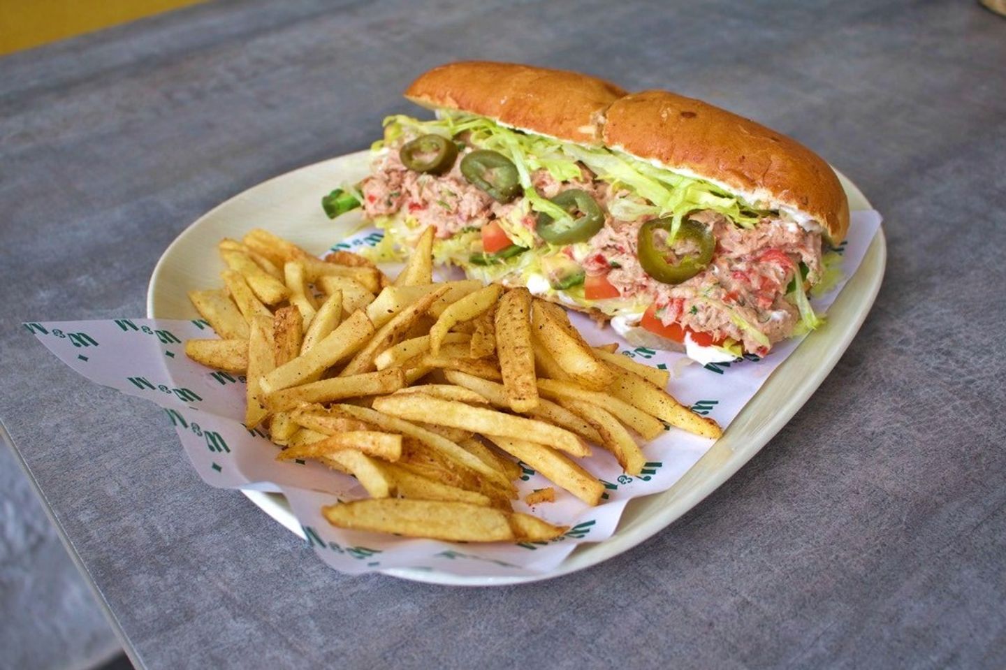 Tuna Mania Sandwich