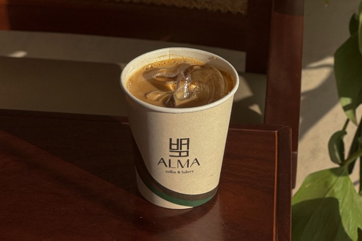 ايس فلات وايت