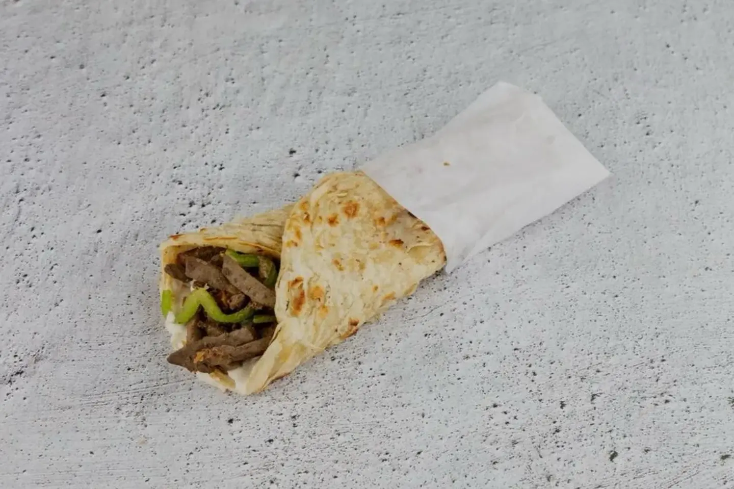 ساندوتش كبده بالفطير