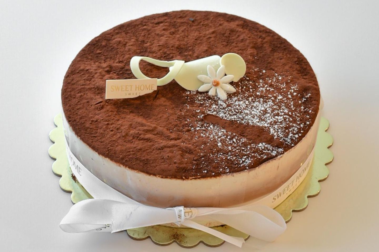 Tiramisu Cake