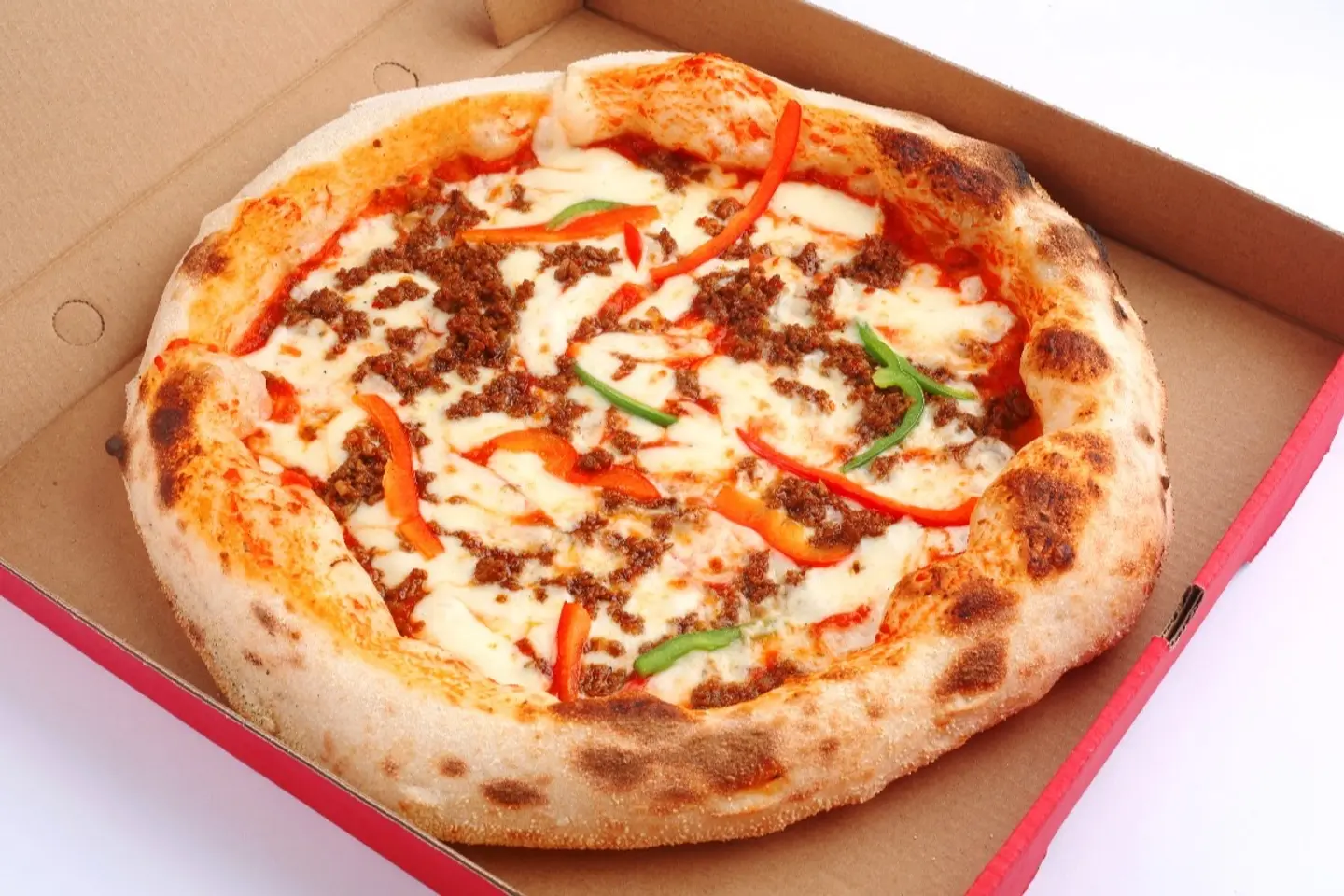 بيتزا باللحم المفروم