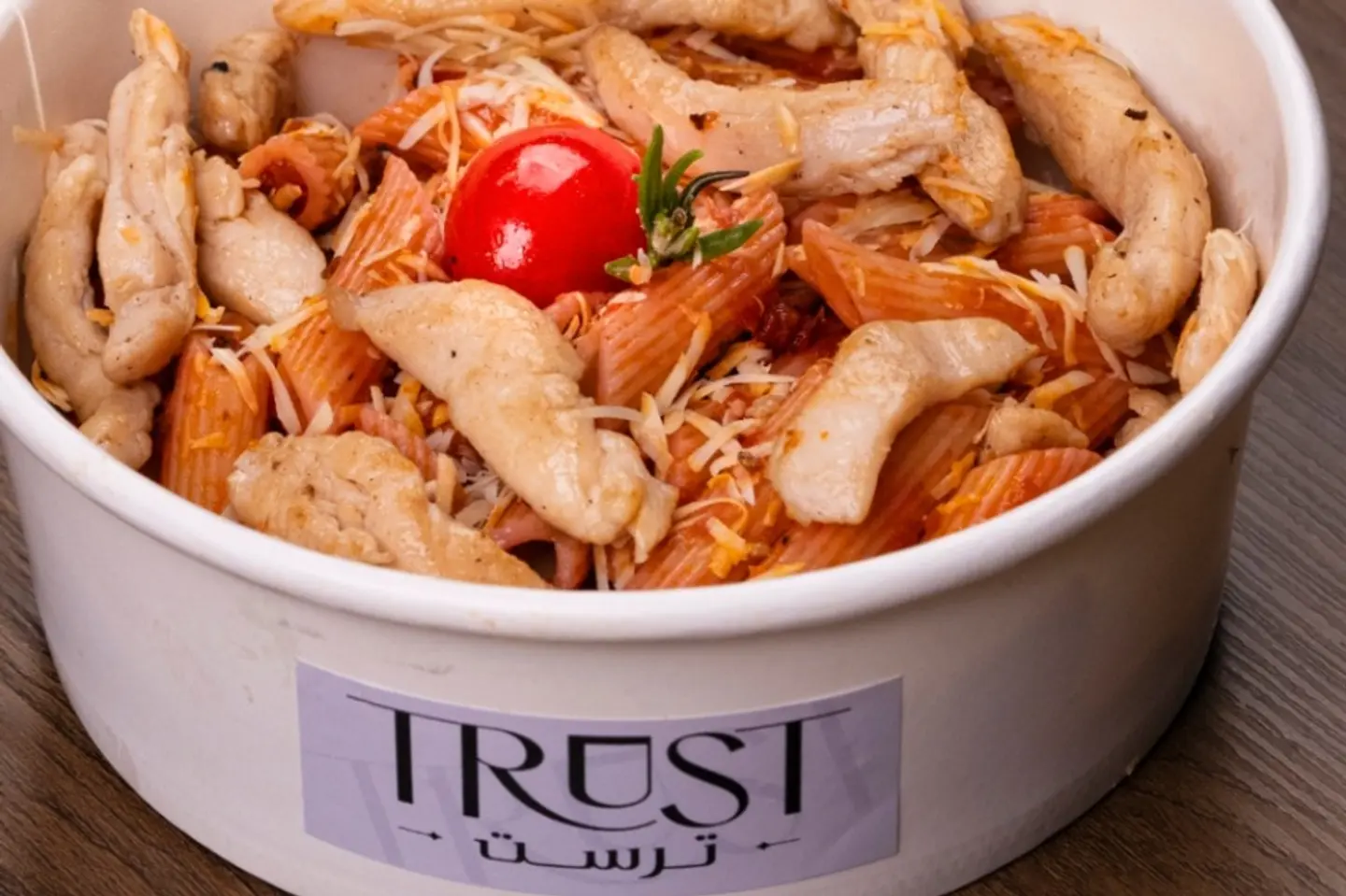 Pink Souce Pasta With Chicken