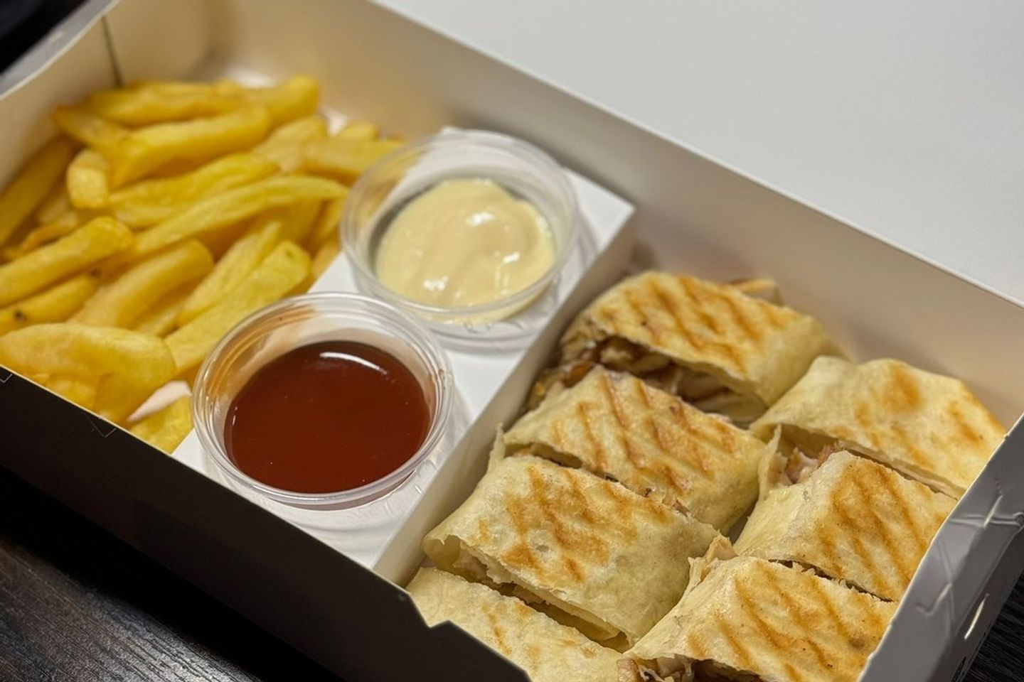 شاورما عربي وجبة