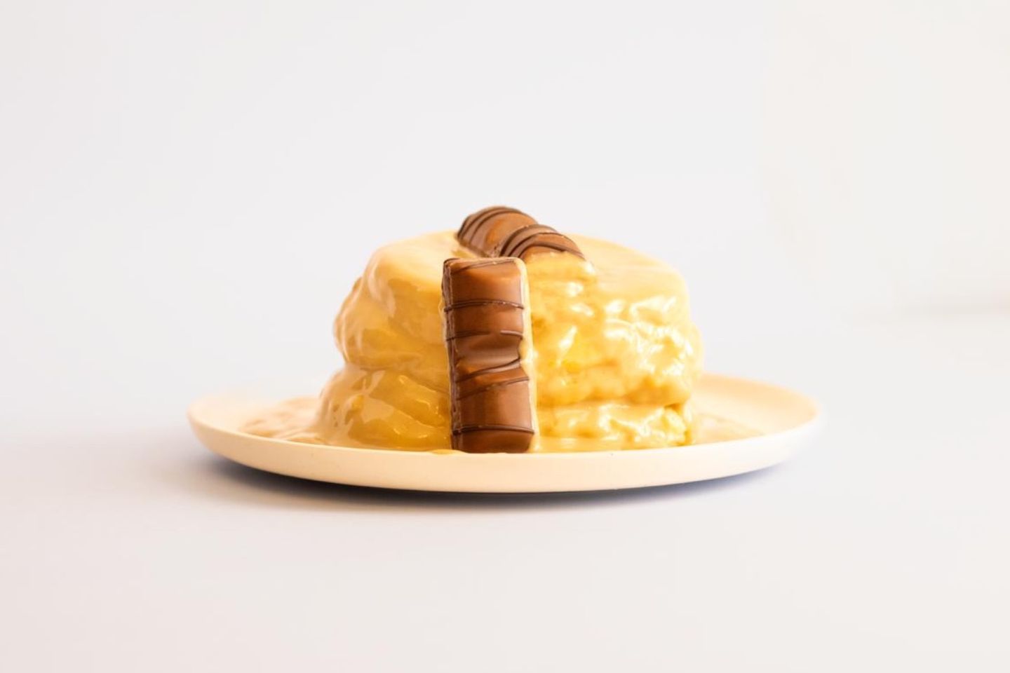 Japanese Fluffy Cake With Kinder