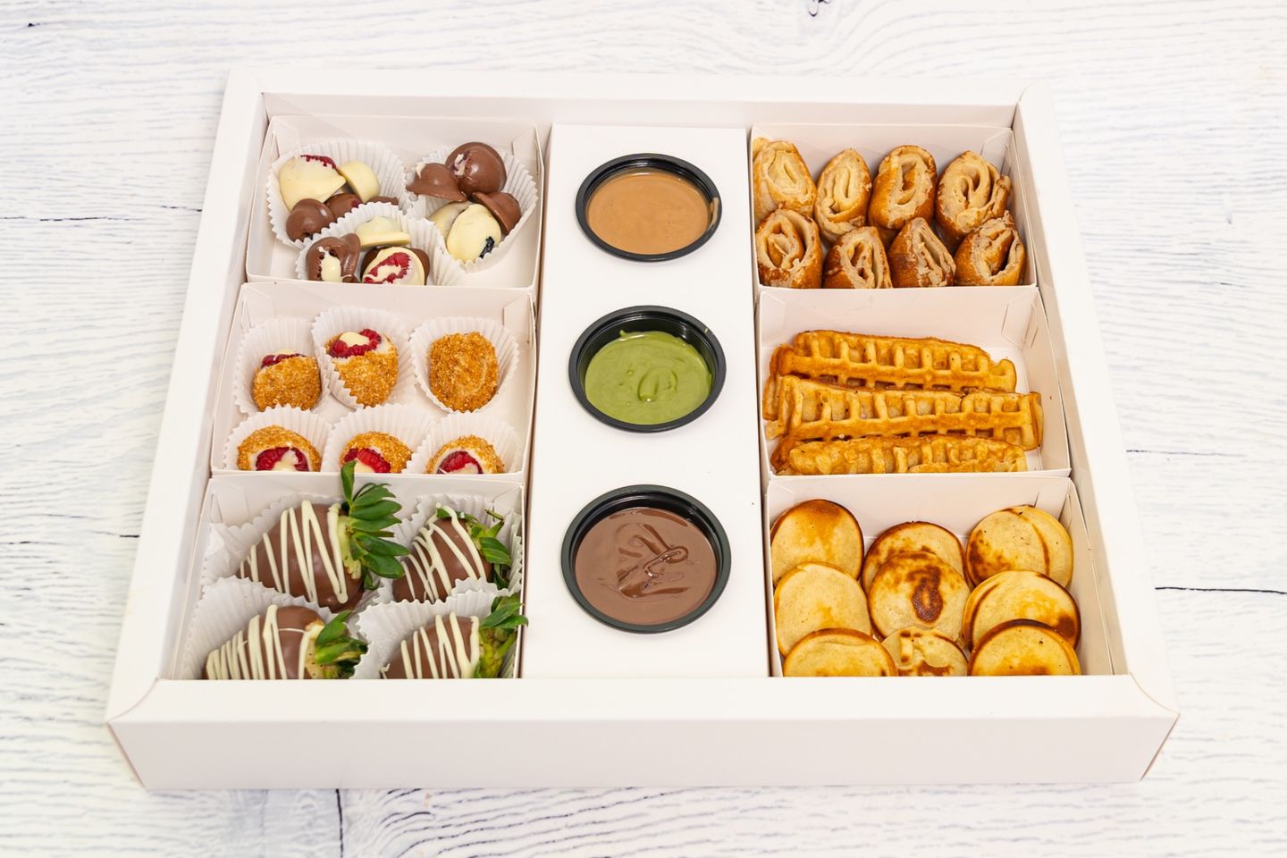 D And N Sweet Gathering Box
