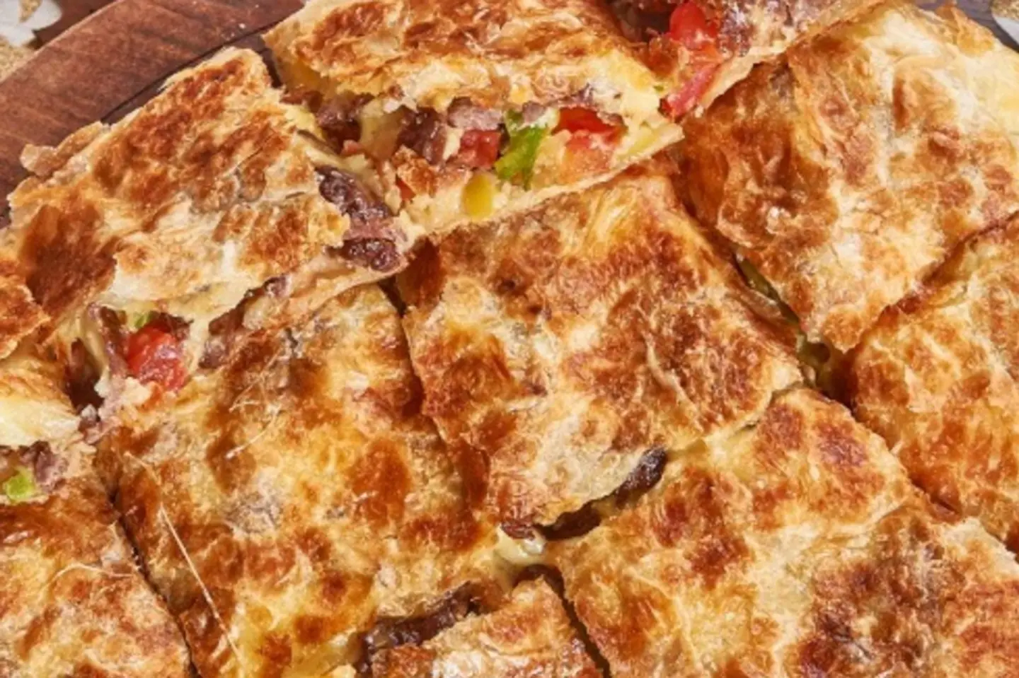 فطيرة بسطرمة