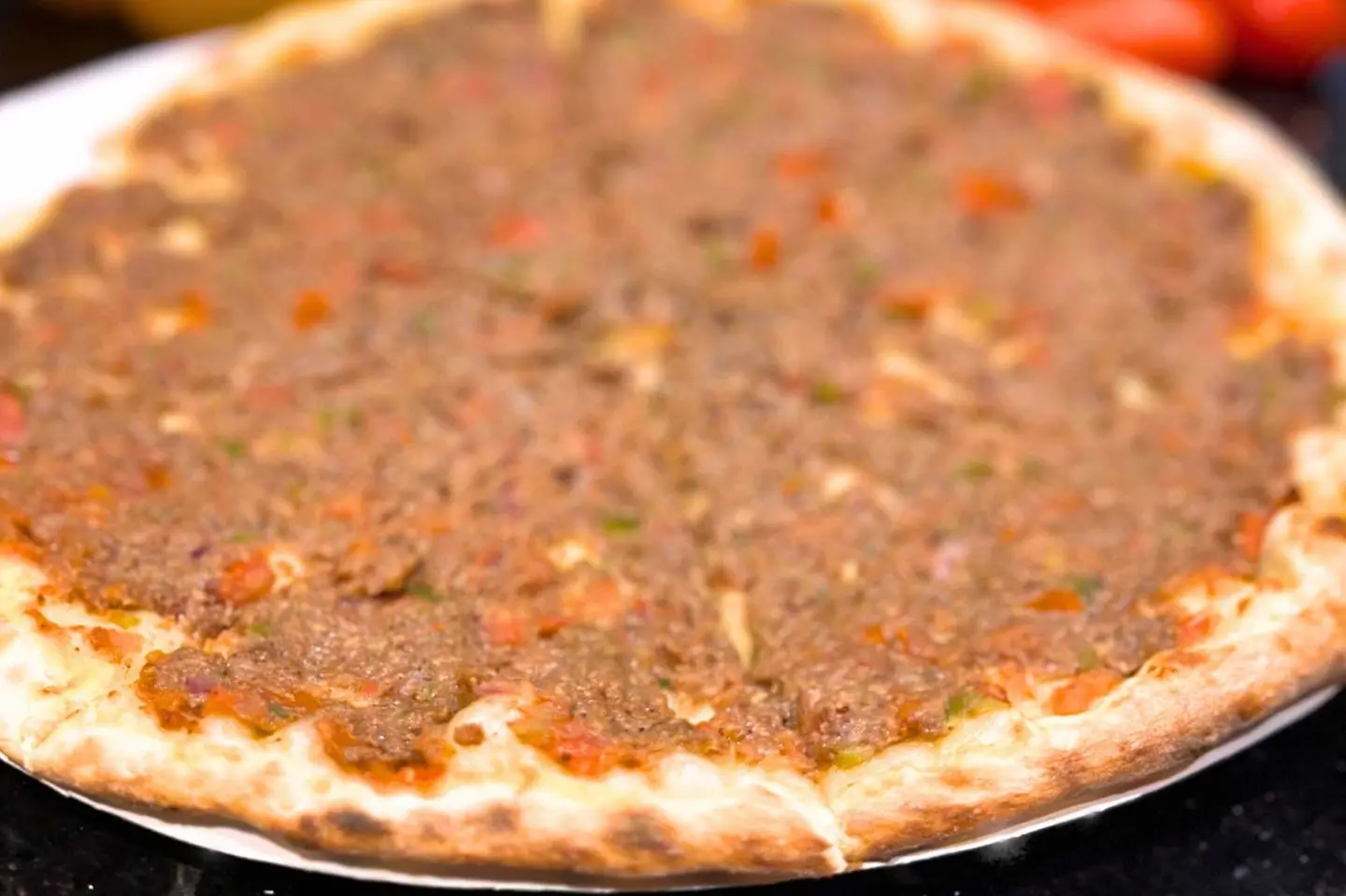 مناقيش باللحم