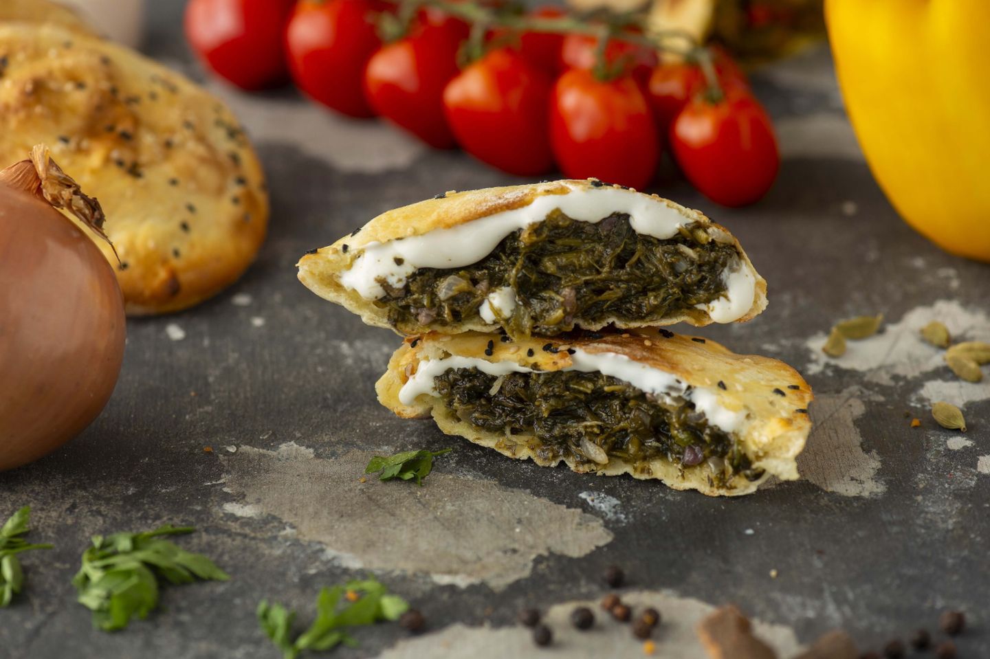 فطيرة سبانخ بالجبن