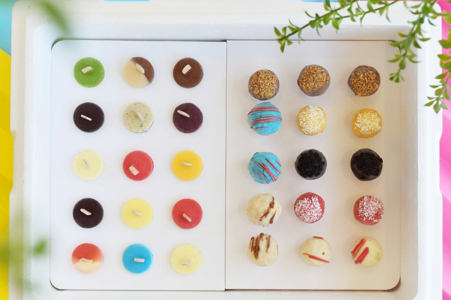 Box Of 30 Pieces Mini Cones & Sticks