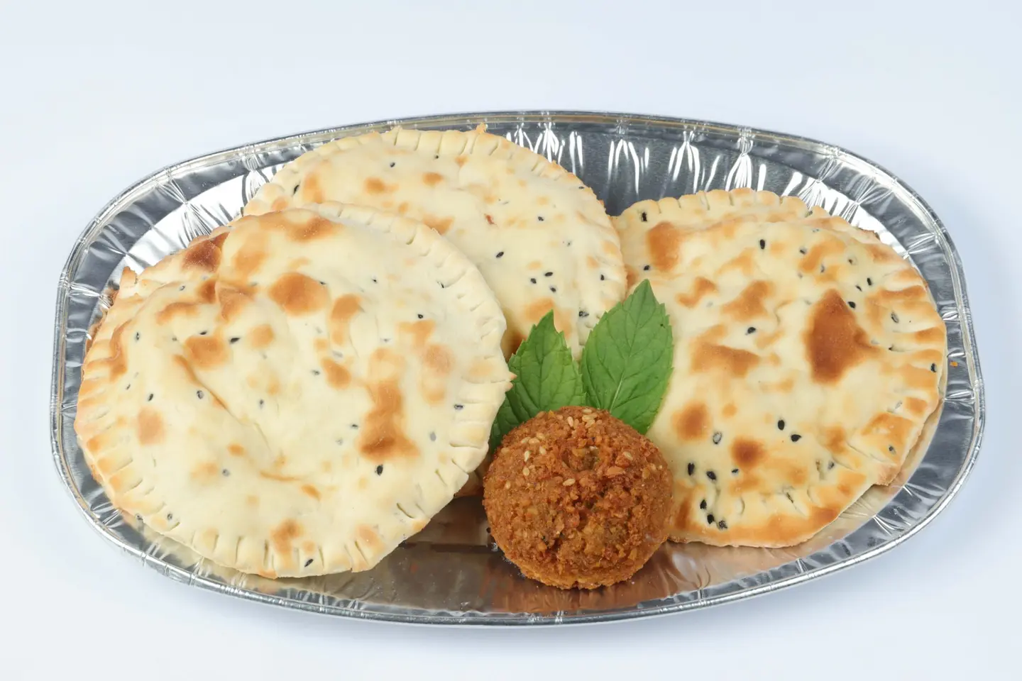 مدور نواشط جبن عكاوي