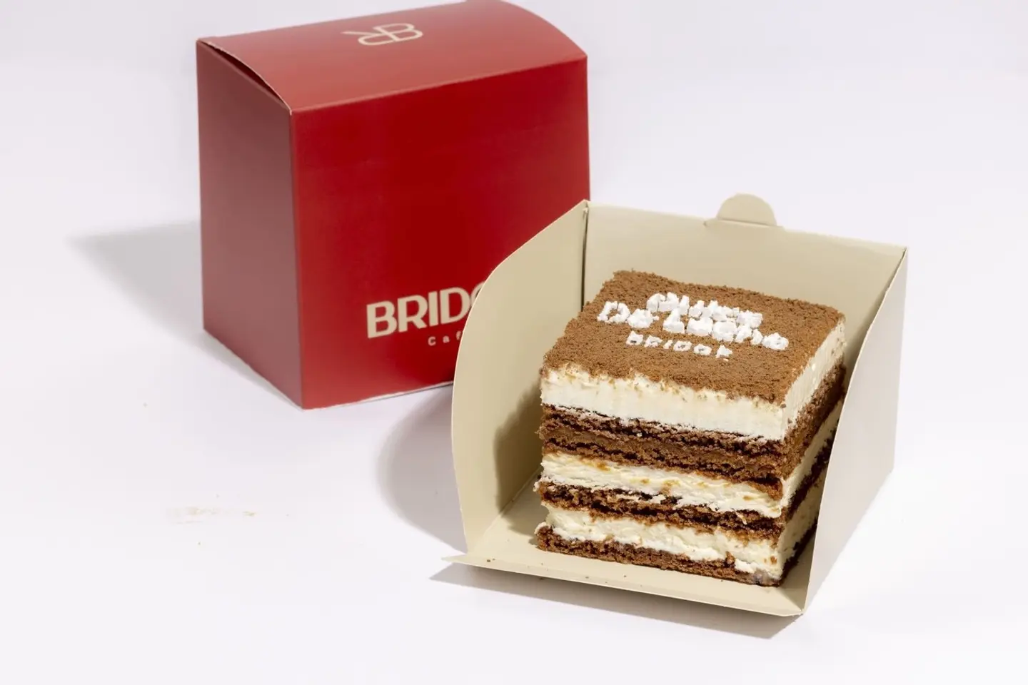 Bridge Dolce Cake