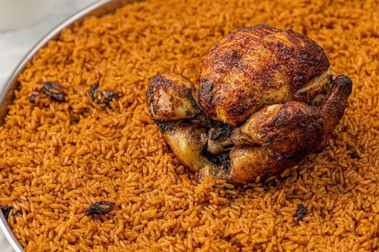 حبة دجاجة مع الأرز الأمريكي