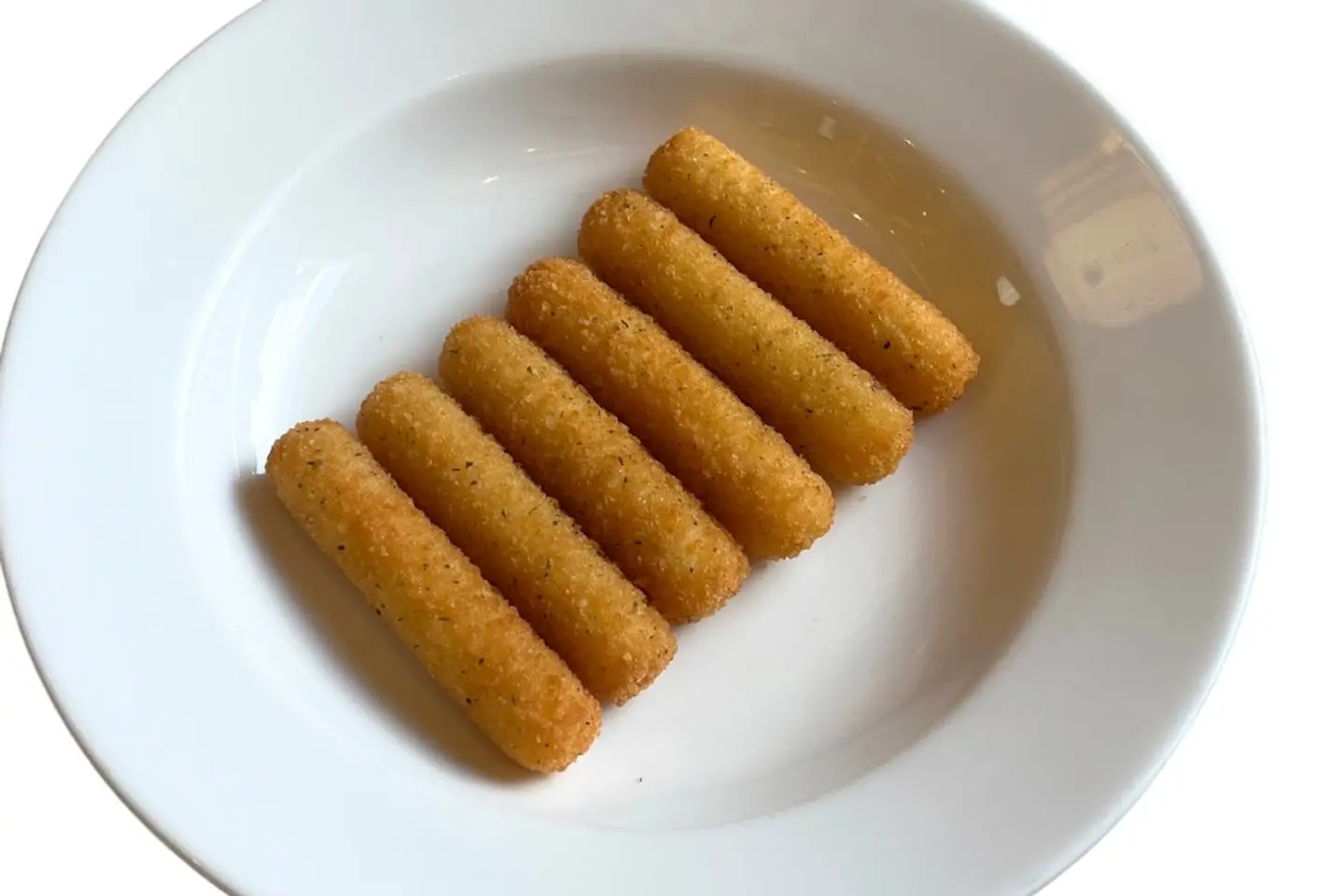 أعواد موزاريلا