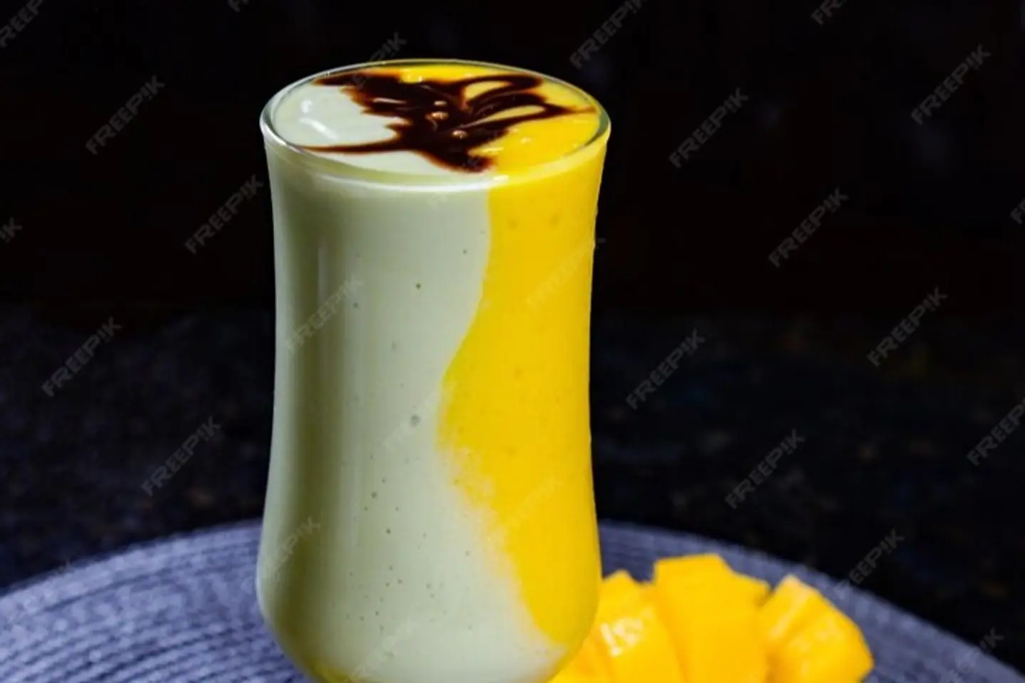 اوكادو مانجو شيك