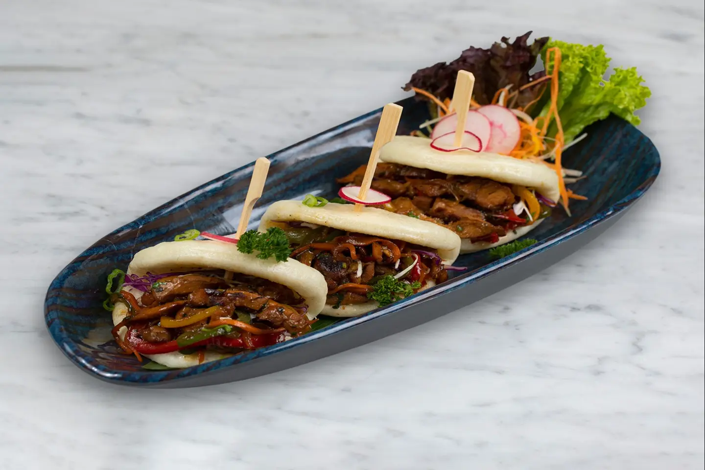 كلاسيك تشكن باو