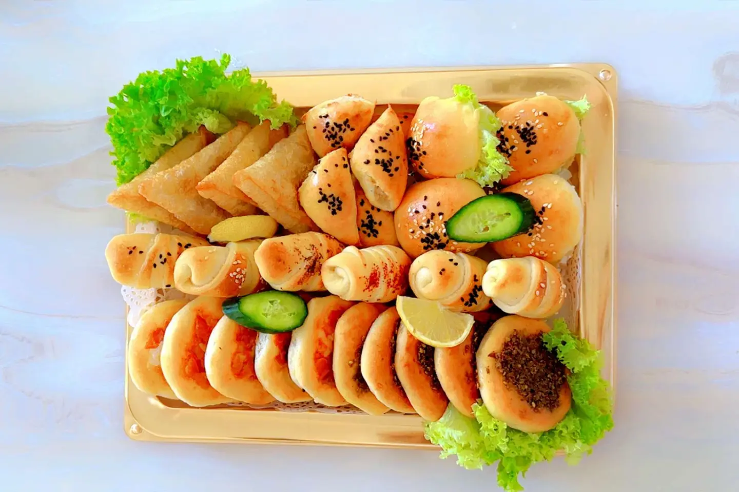 فطاير مشكل وسط