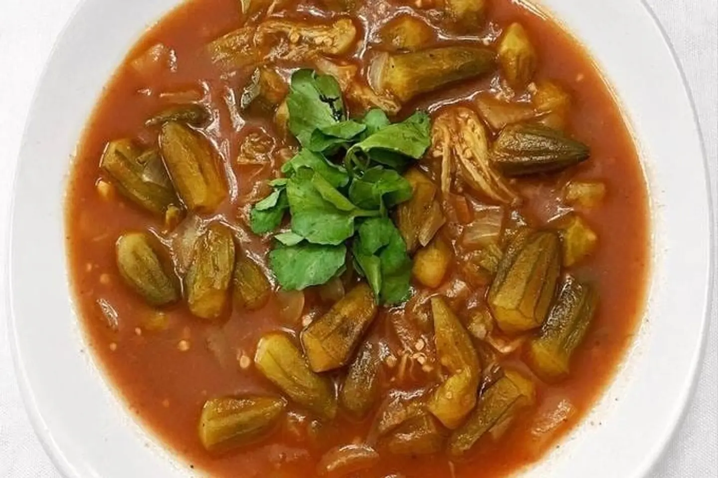 بامية طازجة