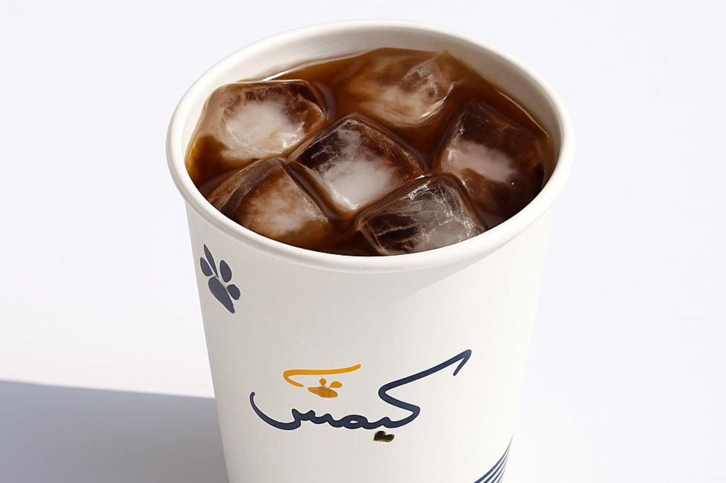 قهوة اليوم بارد صغير