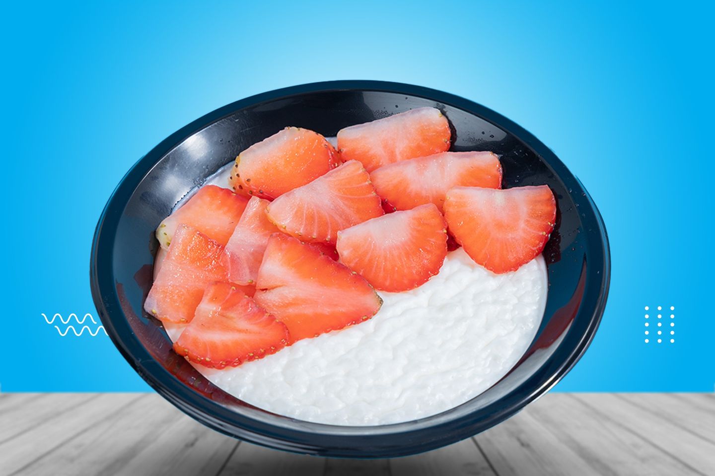 رز ولبن فراولة