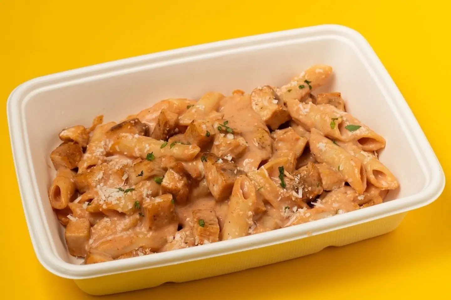 مكرونة بينك صوص