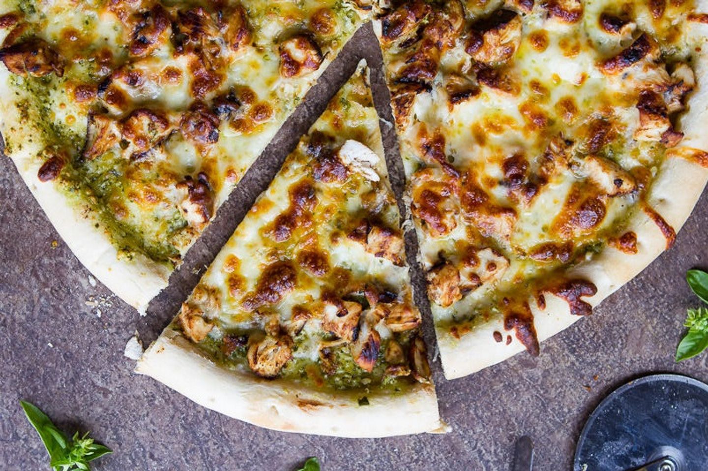 Chicken Pasto Pizza