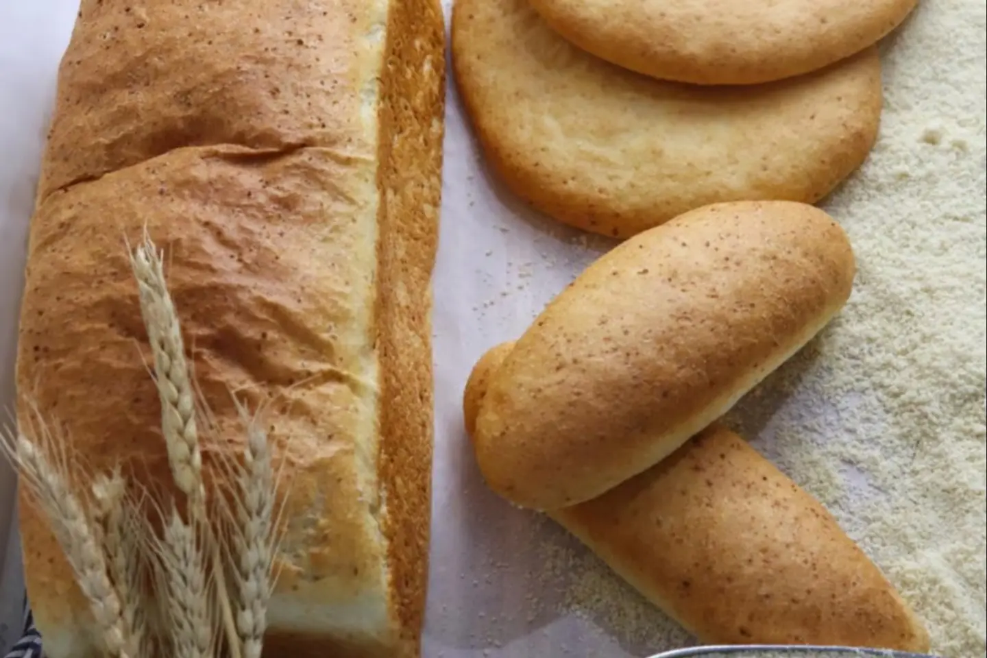 خبز برجر اللوز الصحي