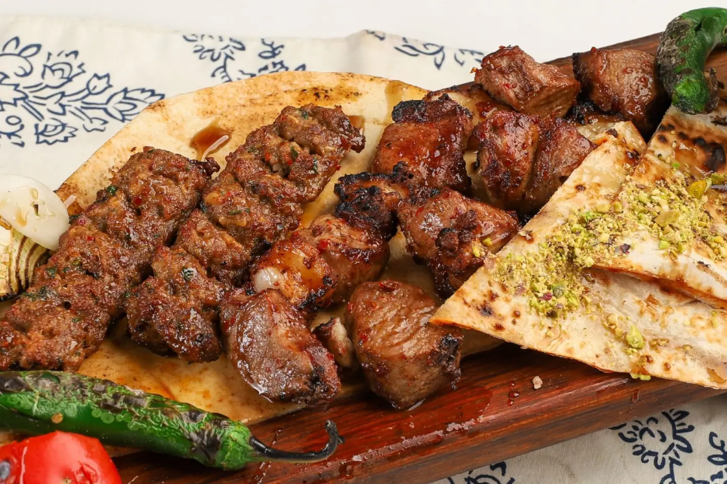 مشاوي لحم مشكل
