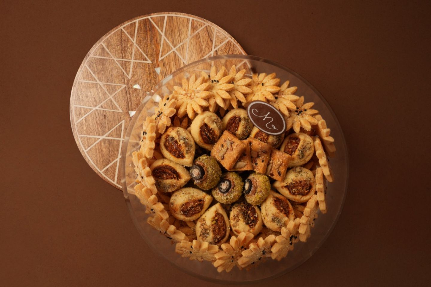 Round Mosaic Savory Premium Biscuit