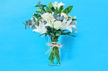 Joyful Of Lily And White Rose Vase 0014