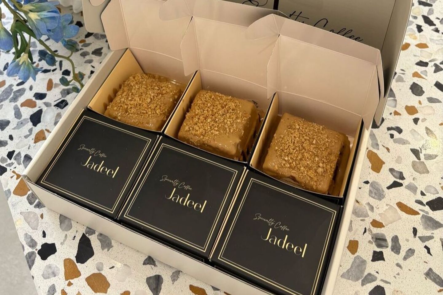 Chunky Cake Box