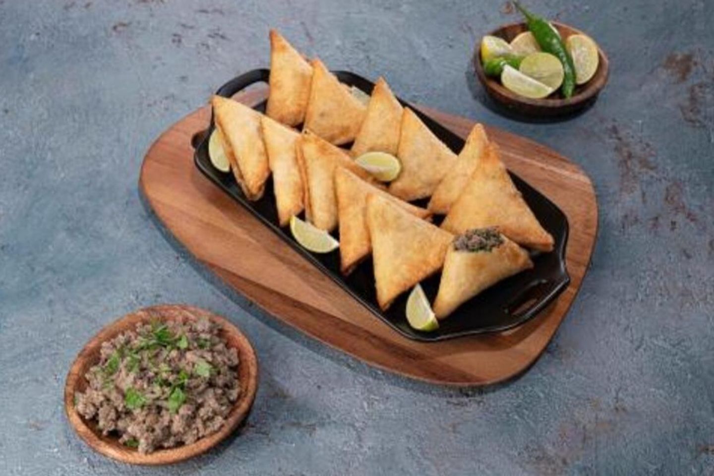 سمبوسه لحم