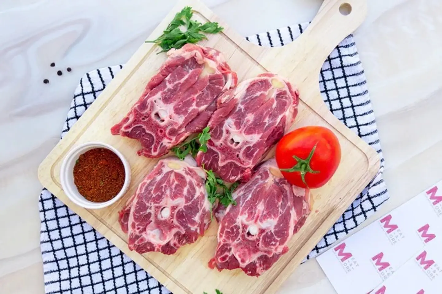 Lamb Naimy Neck Fresh