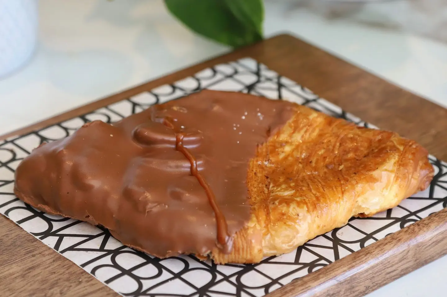 Flat Croissant Pecan