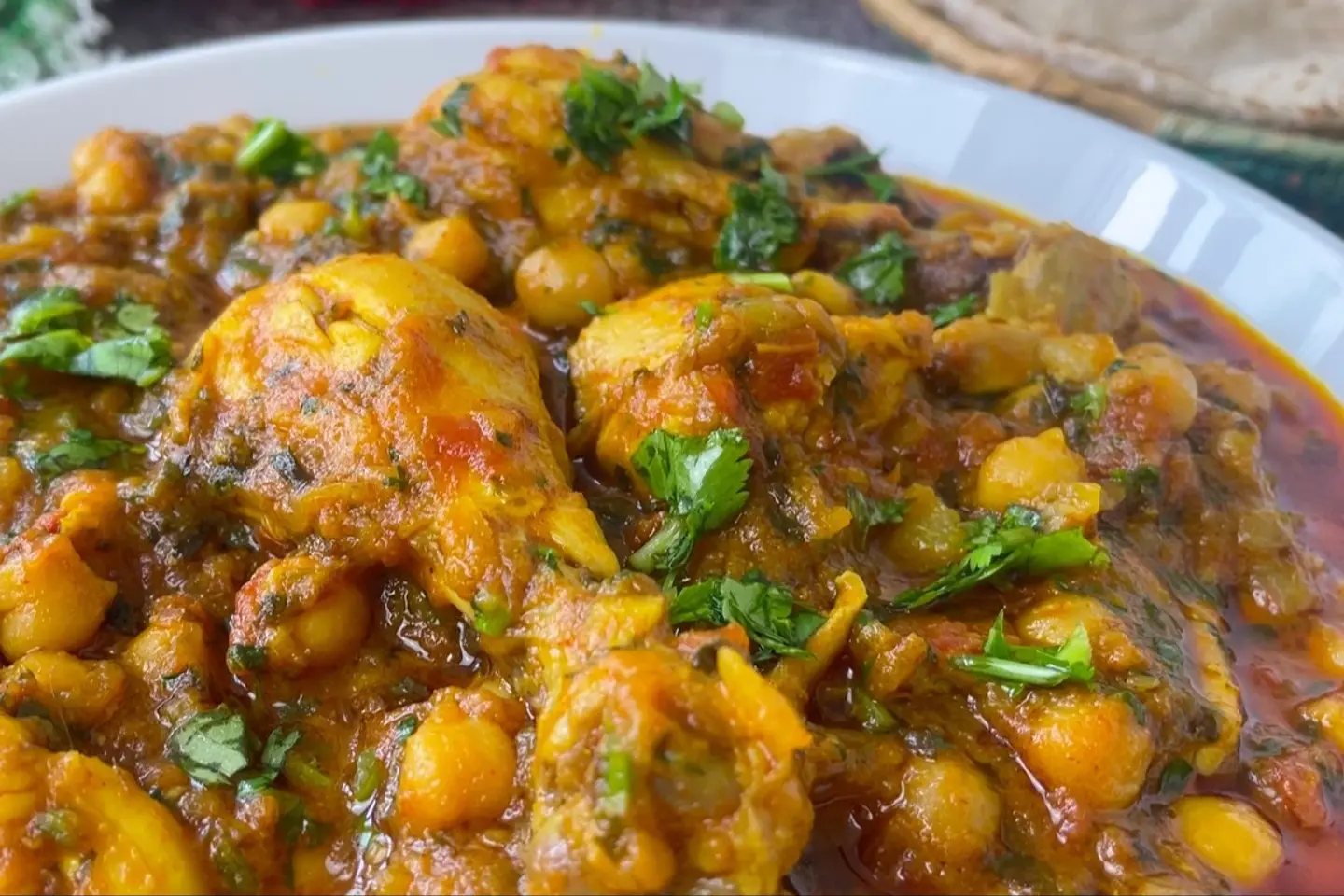 Cholay Chicken